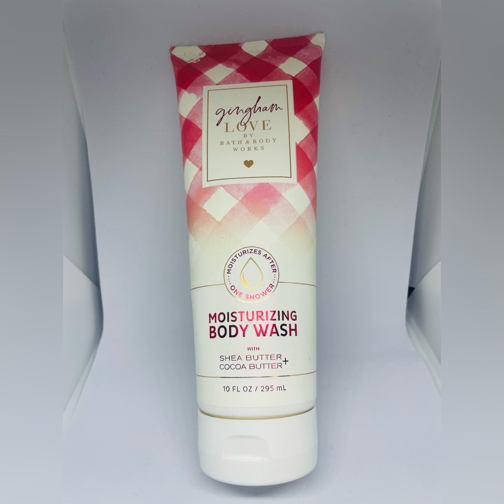 Gingham LOVE moisturizing body wash 10fl.oz